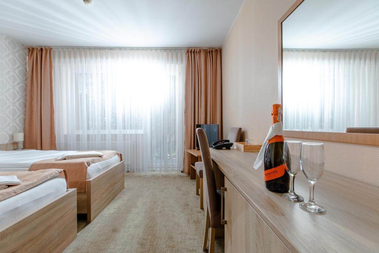 Millennium Health Resort & Spa ミエンジボジェ エクステリア 写真
