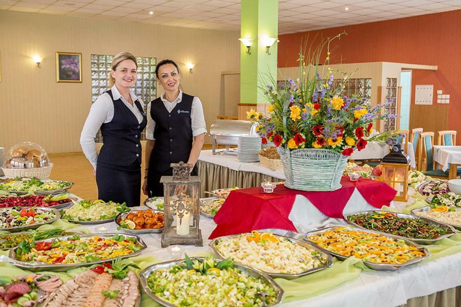 Millennium Health Resort & Spa ミエンジボジェ エクステリア 写真